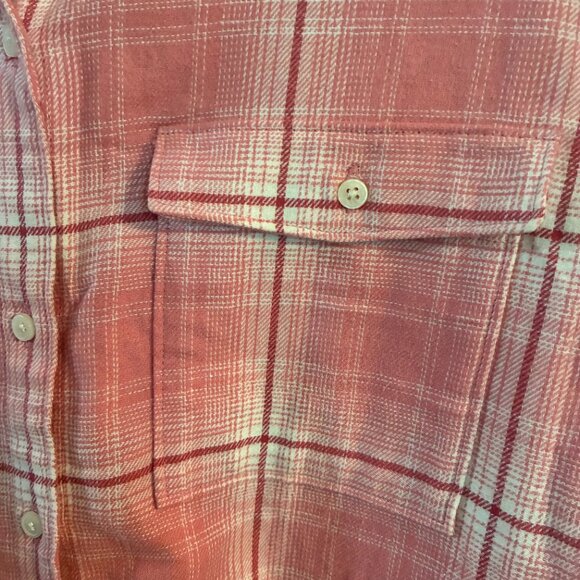 Old Navy "the Boyfriend Shirt" Pink Flannel Shirt - EUC - Picture 6 of 9